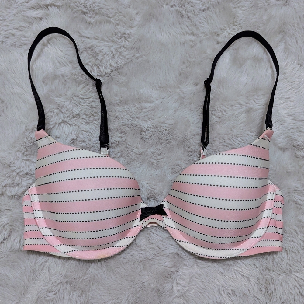 Victoria's Secret Demi Bra Size 32C